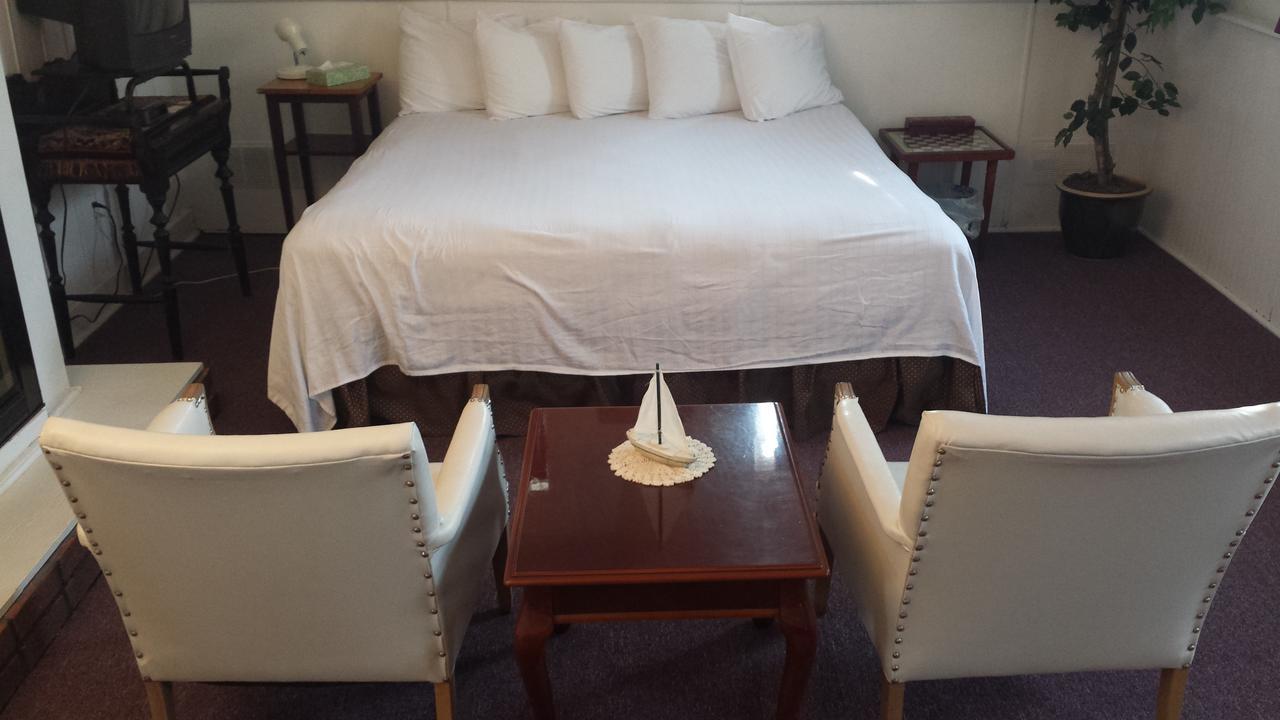 Harbor Haus Inn & Suites Hermann Εξωτερικό φωτογραφία